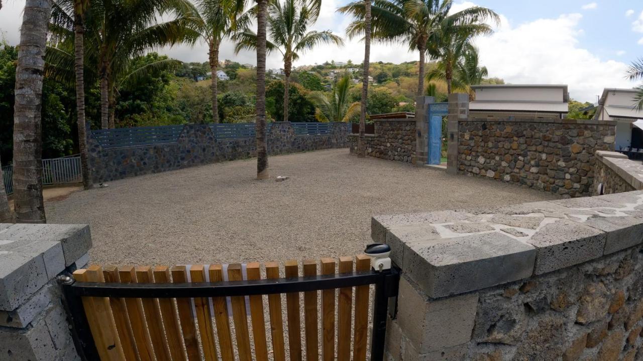 סן-לואי O Ruisseau Lodges - Lodge Dattier מראה חיצוני תמונה