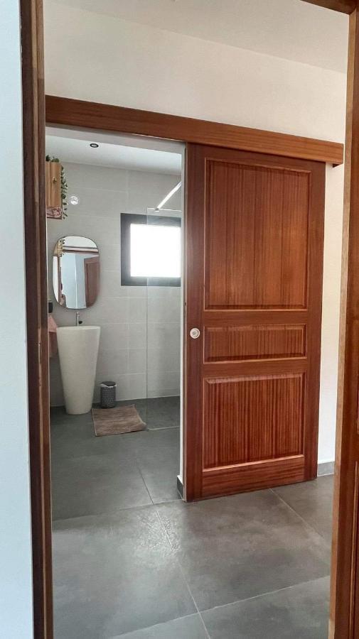 סן-לואי O Ruisseau Lodges - Lodge Dattier מראה חיצוני תמונה